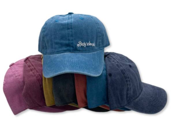 8976296 - Capulina gorras pastel barcelona
