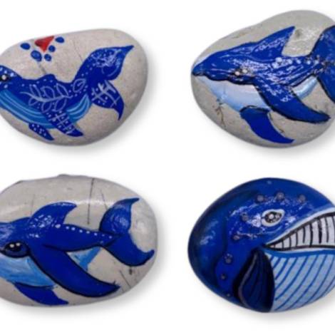 7333763 - Etnico iman piedra ballena 057
