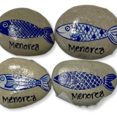 7333872 - Etnico iman menorca piedra peces 113