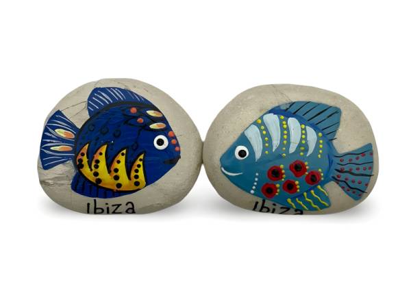 7334416 - Etnico iman piedra pez ibiza