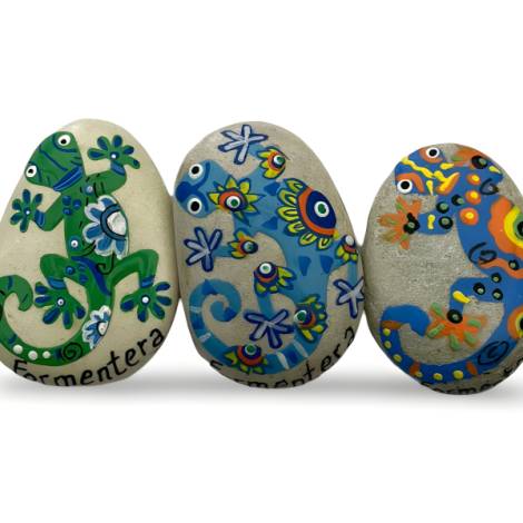 7334509 - Etnico iman piedra lagarto colores formentera