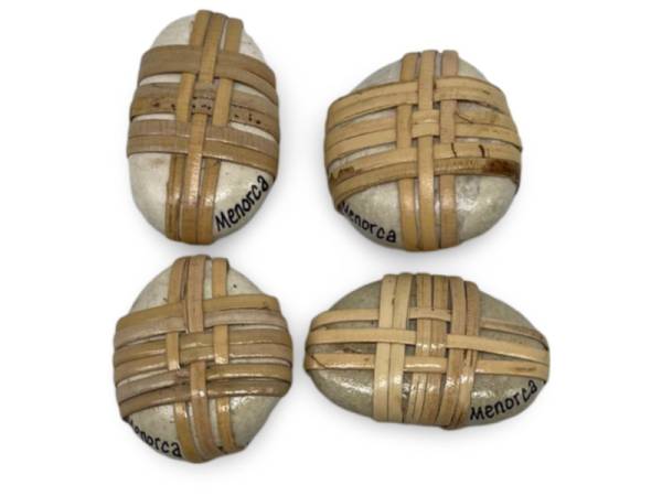 7334578 - Etnico iman piedra suerte japonesa n7 Menorca