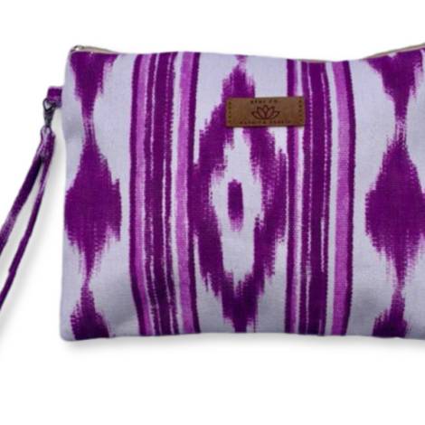 8977036 - LLengos neceser grande 28x20 lila