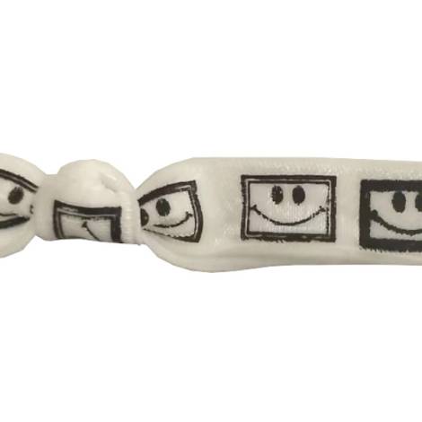 981013 - Tripy pulsera blanca