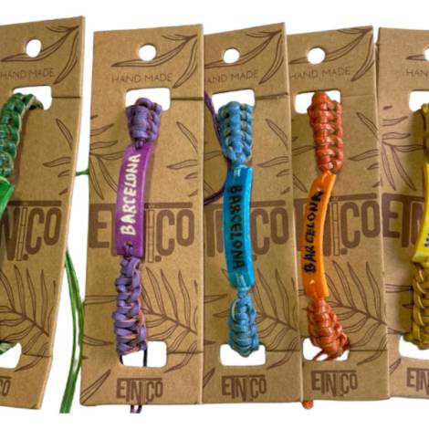 7335077 - Etnico pulsera hueso colores vir Barcelona